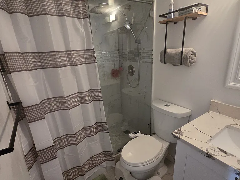 3930 S Roosevelt Blvd #W202 — Photo 3