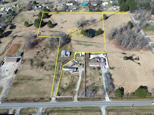 11 Sandlin Rd, Elkmont, AL 35620