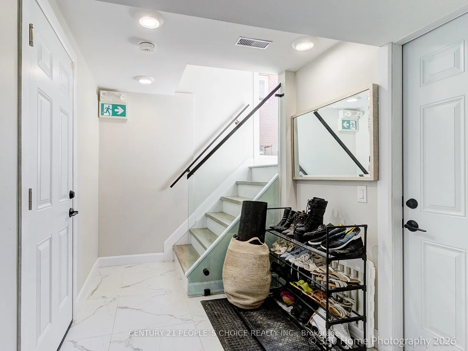2 bed, $3,000 — Photo 4