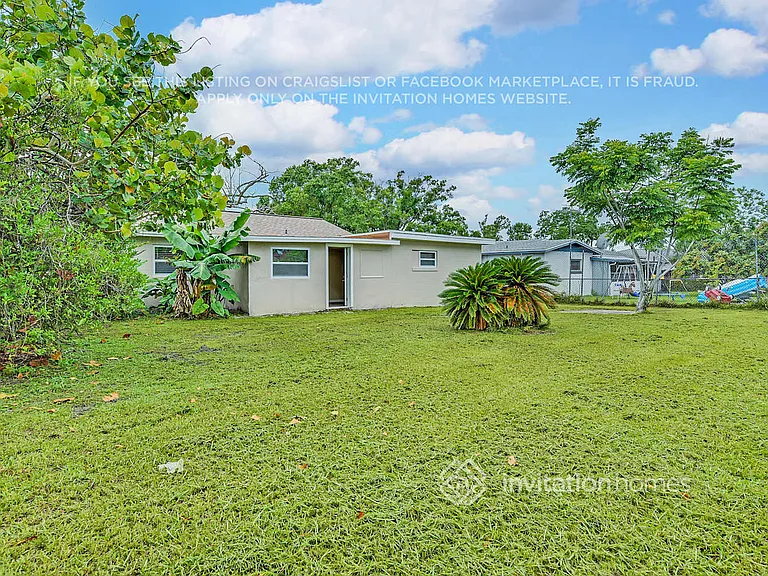4033 Castlegate Dr — Photo 22