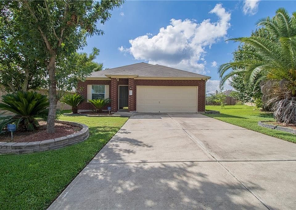 1st image of 133 Amberwood Ct