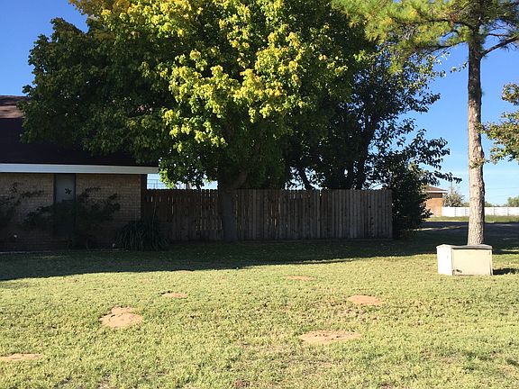 5th image of 501 Skylark Ln