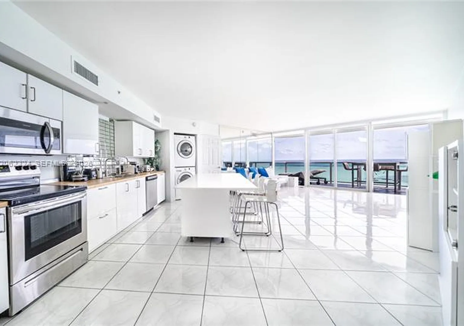 6301 Collins Ave cu-2802, Miami Beach, FL 33141 — Photo 1