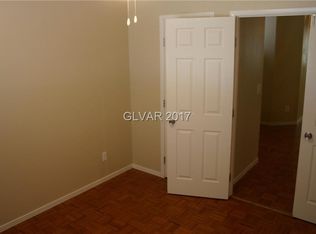 952 Plantain Lily Ave, Las Vegas, NV 89183