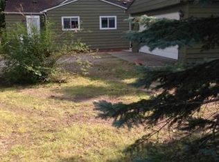 3772 Highcrest Dr, Brighton, MI 48116