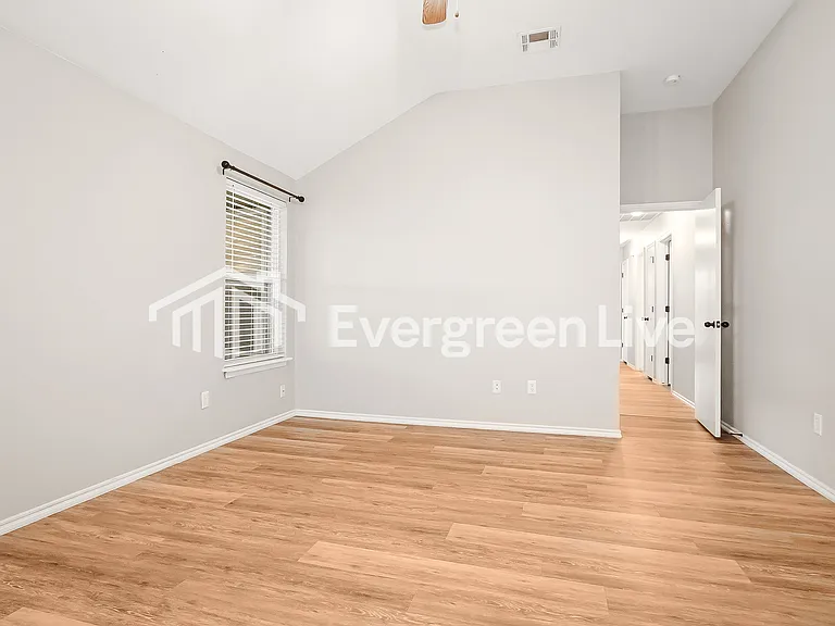 1613 Tara Dr — Photo 13