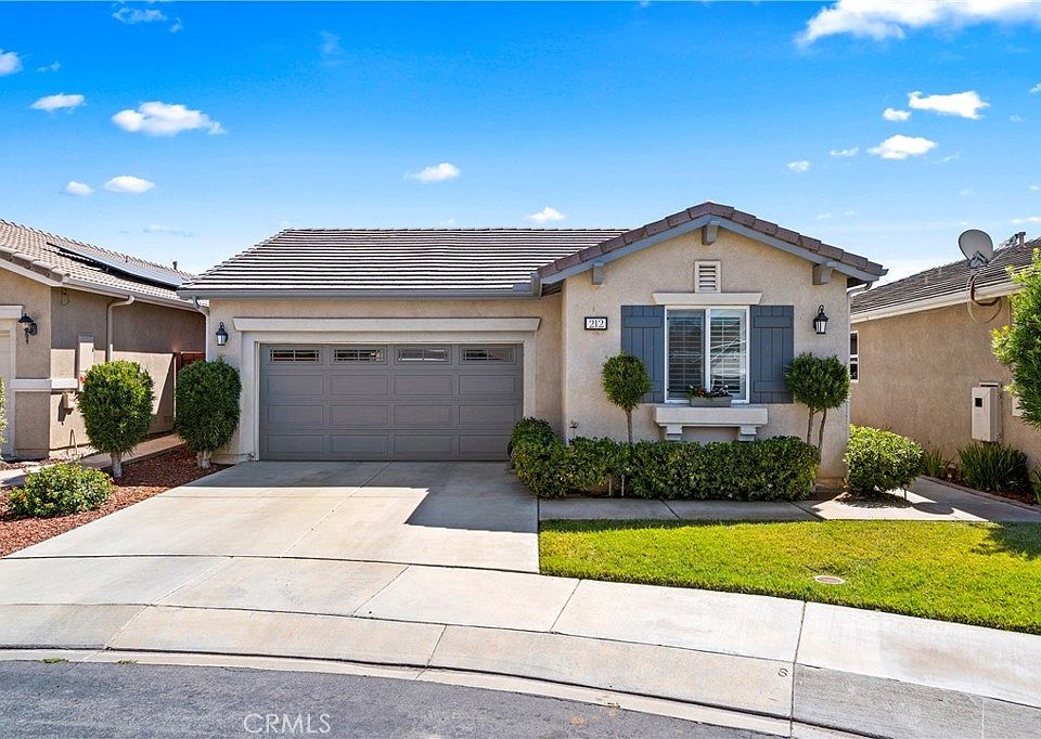 1st image of 212 Hoch Way