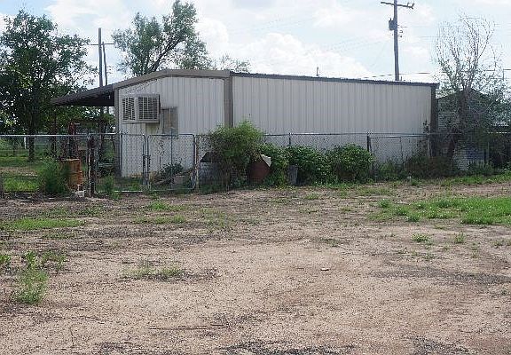 3rd image of 4035 N Saint Gall St
