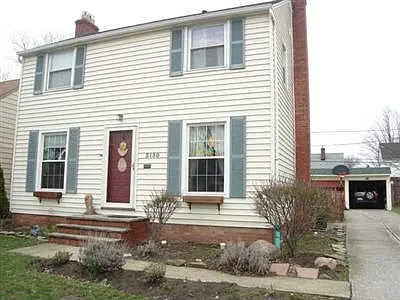3150 W 137th St photo 1