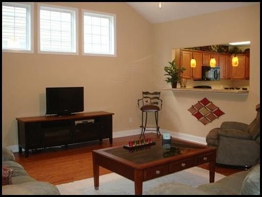 3rd image of 1418 Hazelgreen Way #2
