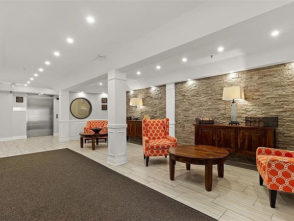 5th image of 130 Lemarchant Road UNIT 407