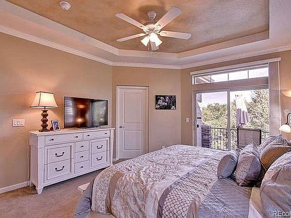Master with King memory foam bed