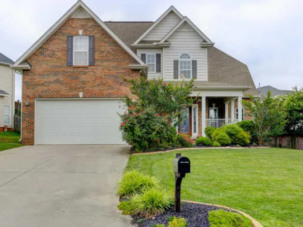 3310 Cliffbranch Ln, Knoxville, TN 37931