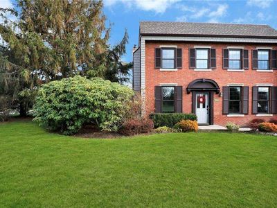 201 Captains Way #201, Bay Shore, NY, 11706