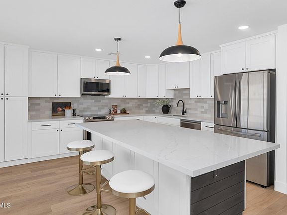 3rd image of 8316 E Glenrosa Avenue