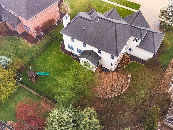 3rd image of 2206 Tori Ann Ln
