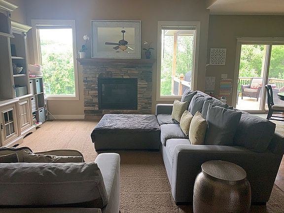 5th image of 18320 Honeysuckle Dr