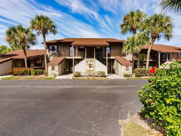 933 Capri Isles Blvd APT 38, Venice, FL 34292