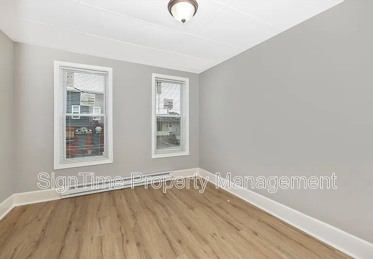 114 N Conococheague St — Photo 26