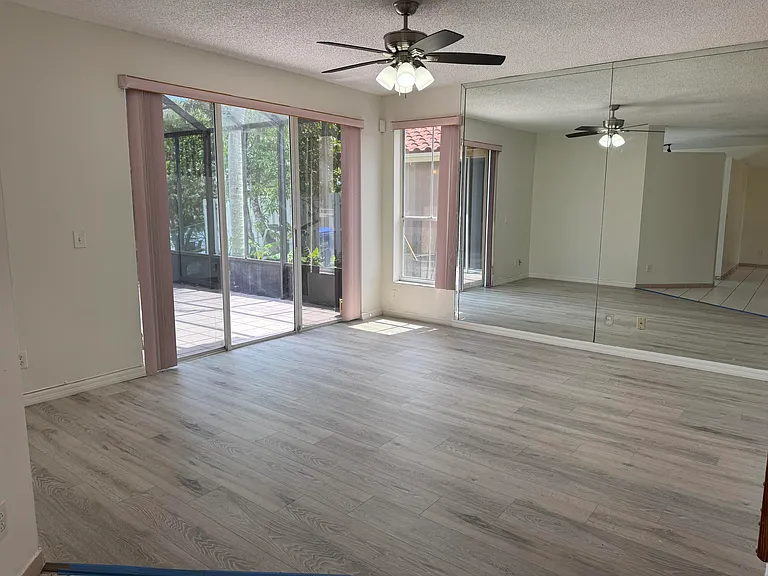 19199 NW 19th St — Photo 15