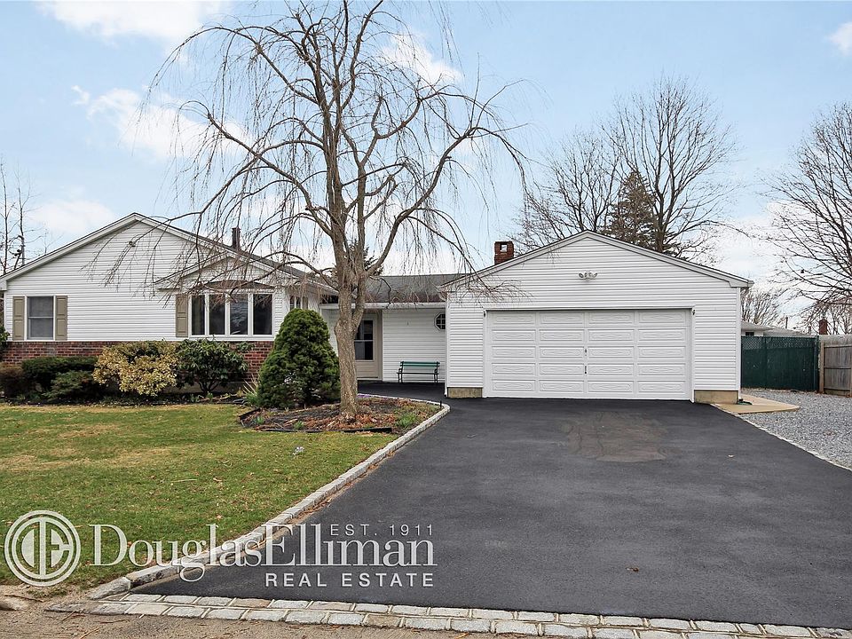 47 Wheatfield Ln, Commack, NY 11725 Zillow