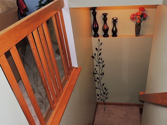 Access to lower level