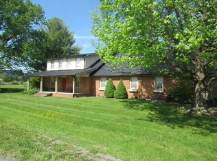 15415 Midland Trl W, Crawley, WV 24931