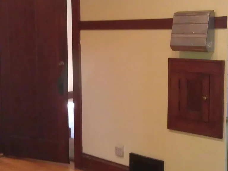 Kitchen-Door to Back Bedroom