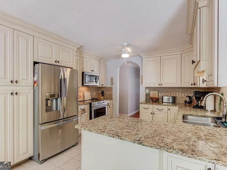 3314 Banks Mountain Dr — Photo 11