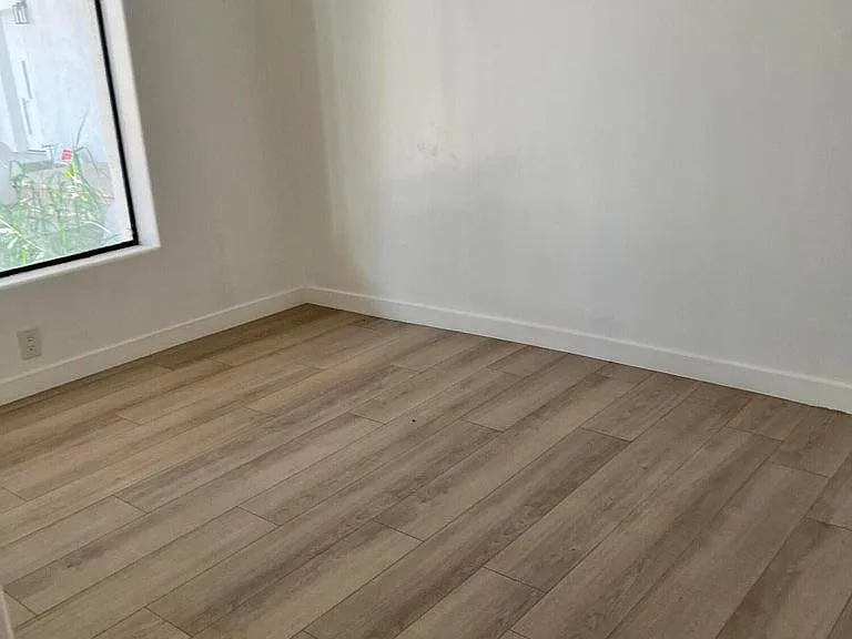 5908 W Myrtle Ave #5908 — Photo 5