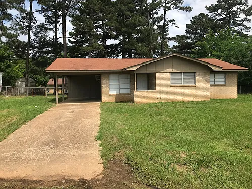 723 Bluebonnet Dr Photo 1