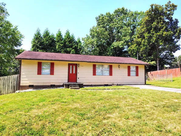 3400 Ben Alder Ln, Knoxville, TN 37931