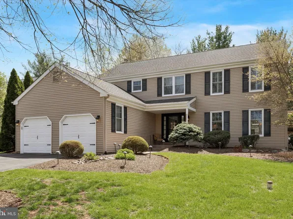 106 Fairview Dr, Lansdale, PA 19446