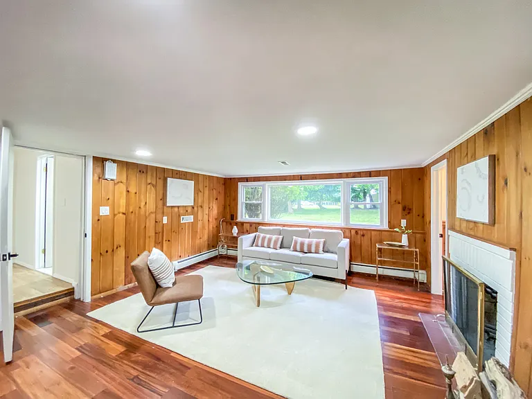 1 Herrick Dr — Photo 13