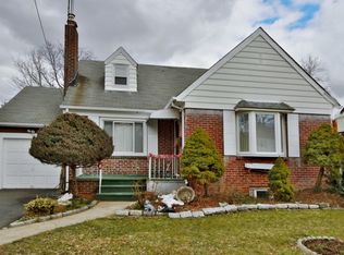 5-11 17th St, Fair Lawn, NJ 07410