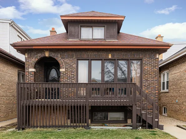 3747 N Oleander Ave, Chicago, IL 60634