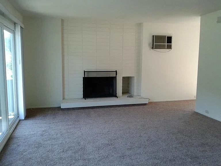 2101 Donald Dr #27 — Photo 2