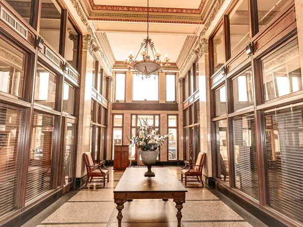 66 Monroe Ave APT 304, Memphis, TN 38103