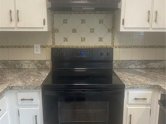 4th image of 64 Arnold Rd NW