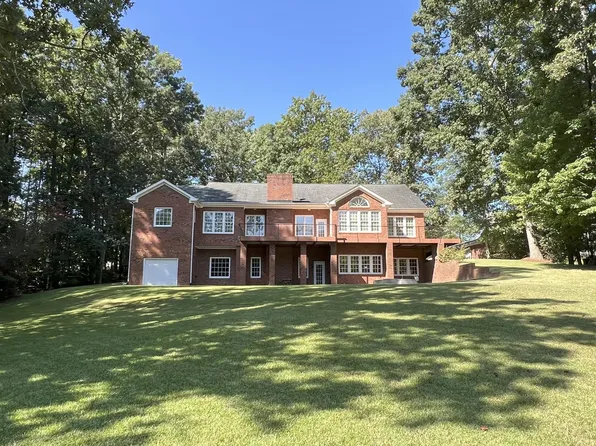 225 Old Ride Dr, Holly Springs, NC 27540