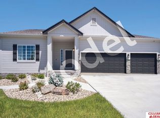 5410 N 182nd St, Elkhorn, NE 68022