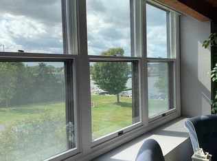 1545 Arboretum Dr APT 211, Oshkosh, WI 54901