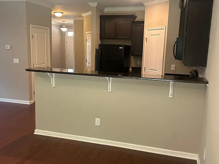 200 Rivers Edge Cir — Photo 3