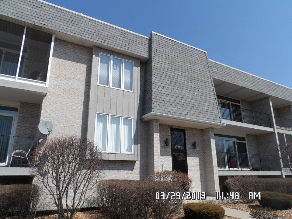 2nd image of 15741 Ravinia Ave Unit 1W