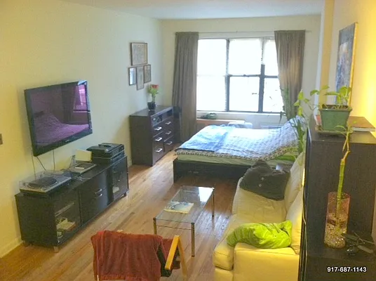 Rented by Chartwell Forest Hills Realty | media 7