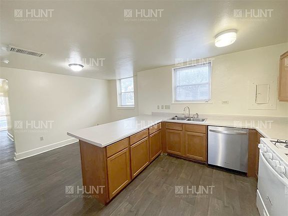 3rd image of 9A 1st St E Unit 916A