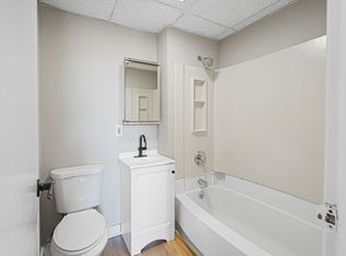 90 Appleton St, Lowell, MA 01852