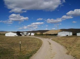 21 Center Rd, Sheridan, WY 82801