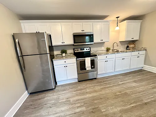 7-9 Pleasant St #7D Photo 1