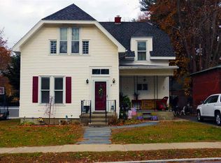 3 Locust Ave, Troy, NY 12180